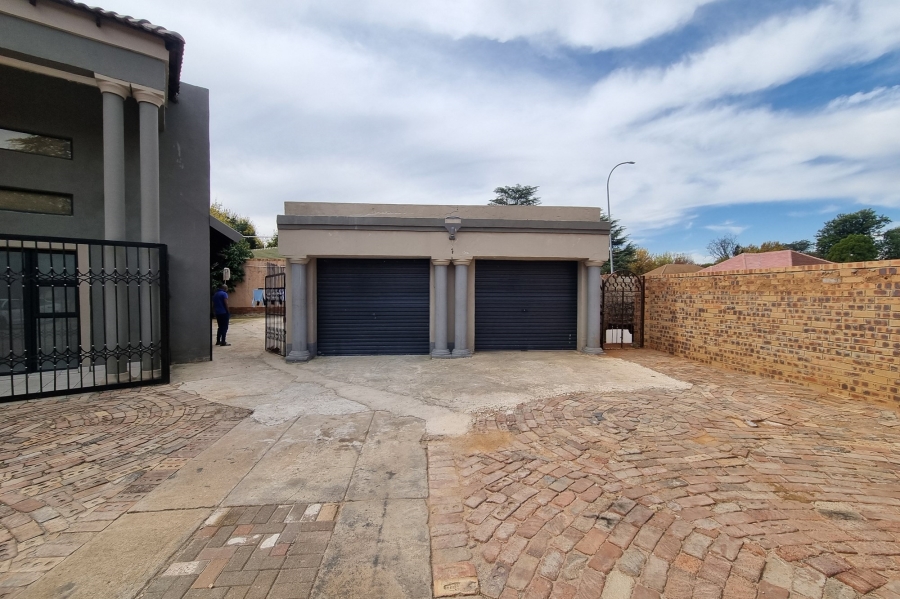 3 Bedroom Property for Sale in Stilfontein Ext 3 North West
